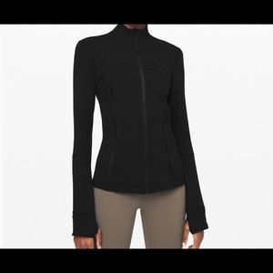 NWT.. LULULEMON.. BLACK DEFINE JACKET. SIZE 10